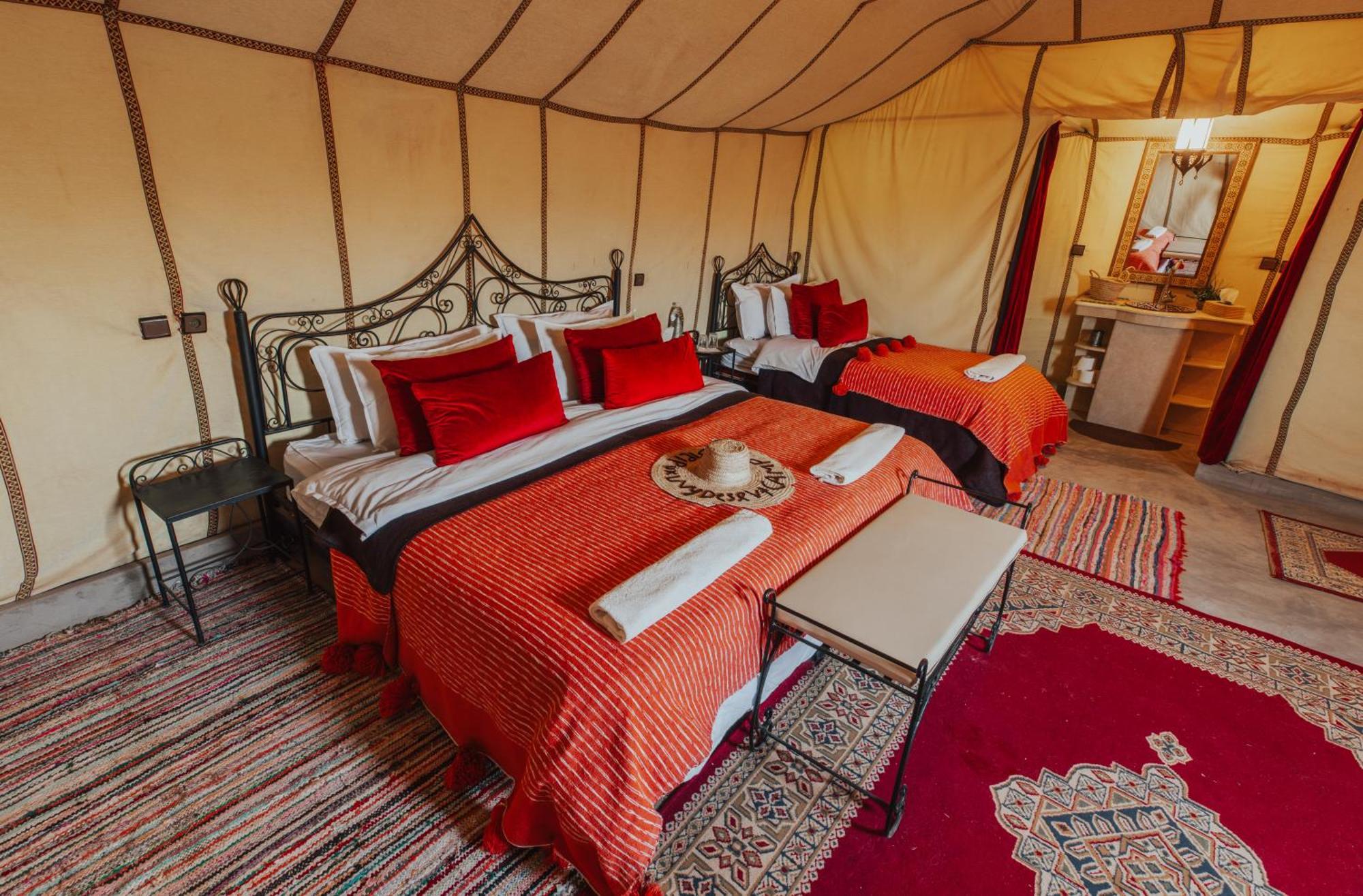 Glamping Milenario メルズーガ エクステリア 写真