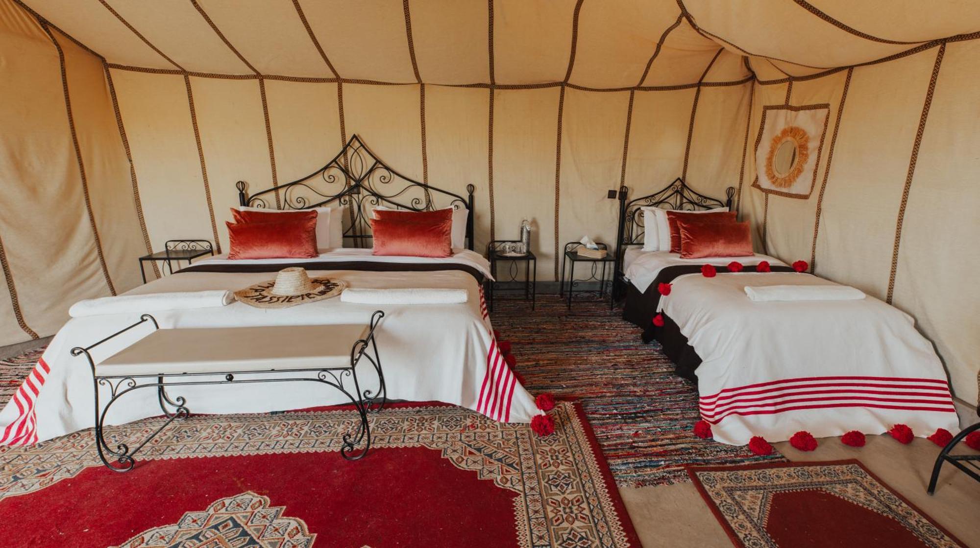 Glamping Milenario メルズーガ エクステリア 写真